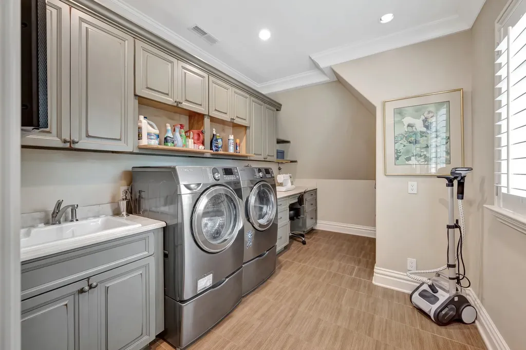 1005 Greenwich Park Nashville TN 37215