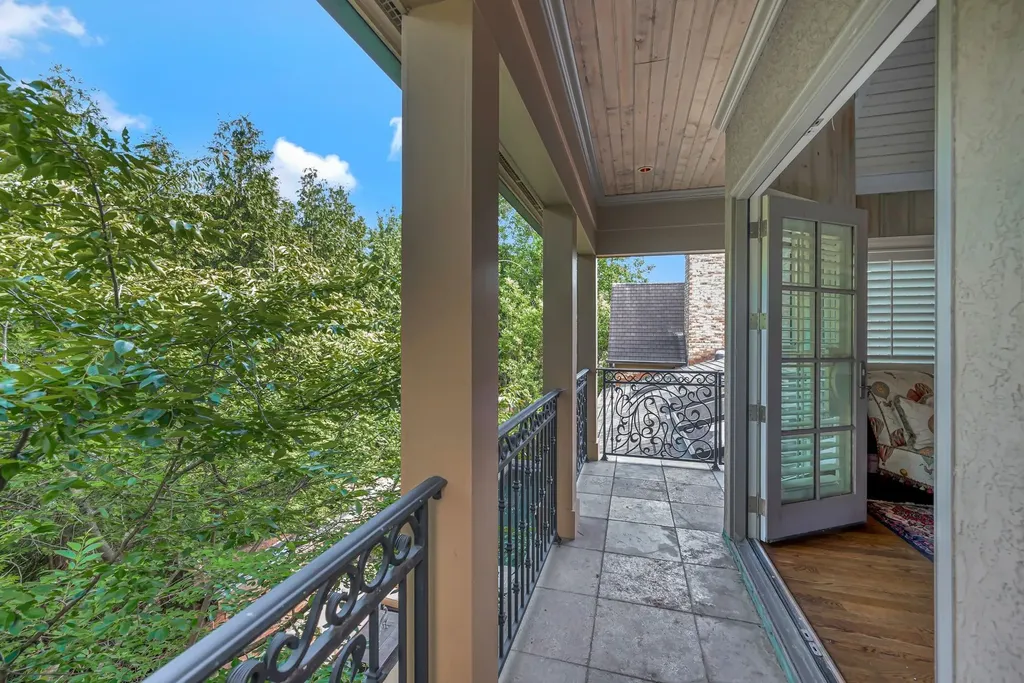 1005 Greenwich Park Nashville TN 37215