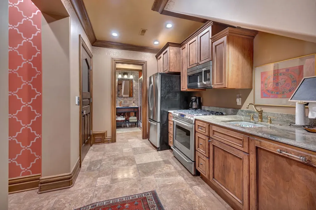 1005 Greenwich Park Nashville TN 37215