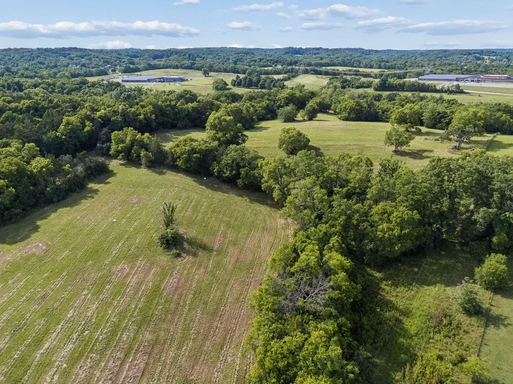 389 Atlas Pvt Lane Hendersonville TN 37075