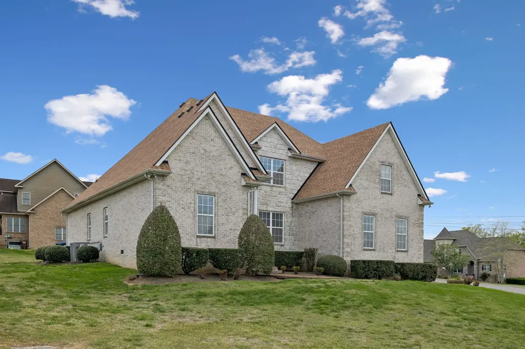 405 Rodney Way Mount Juliet TN 37122