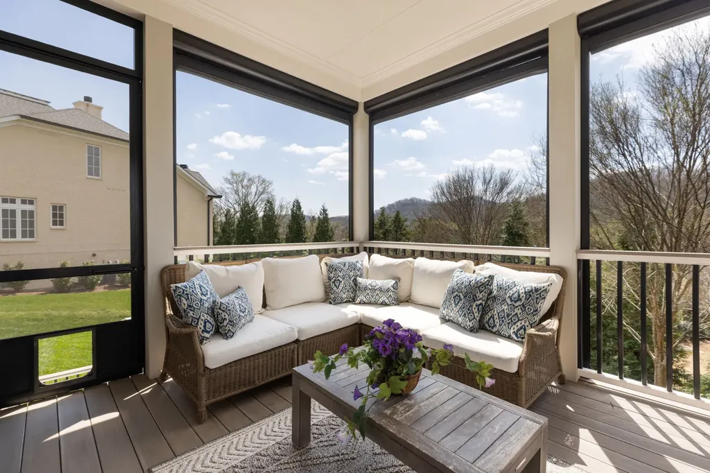 486 Sterns Crossing Brentwood TN 37027