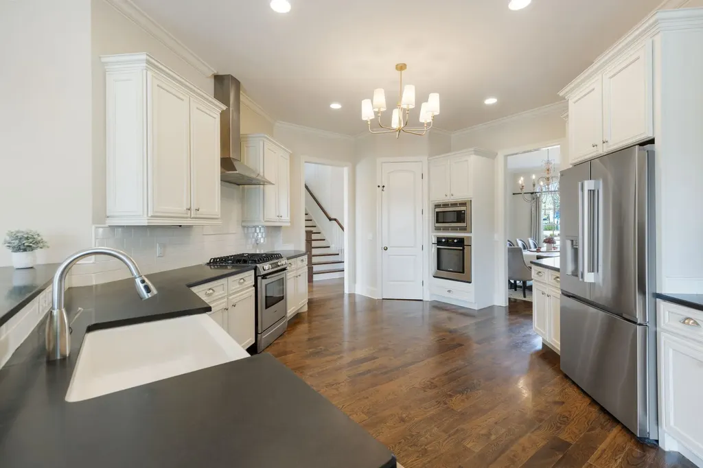 486 Sterns Crossing Brentwood TN 37027
