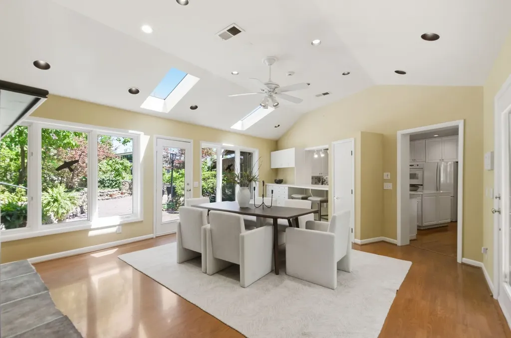6002 Hickory Valley Road Nashville TN 37205
