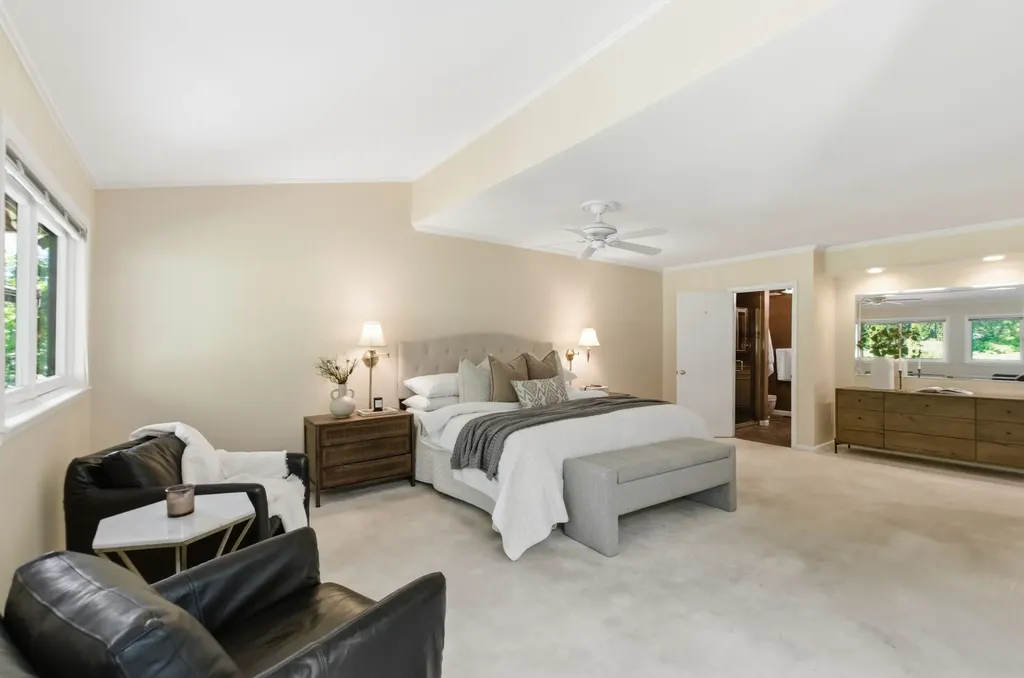 6002 Hickory Valley Road Nashville TN 37205