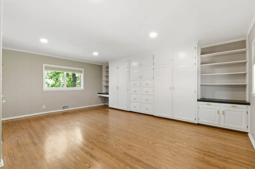 6002 Hickory Valley Road Nashville TN 37205