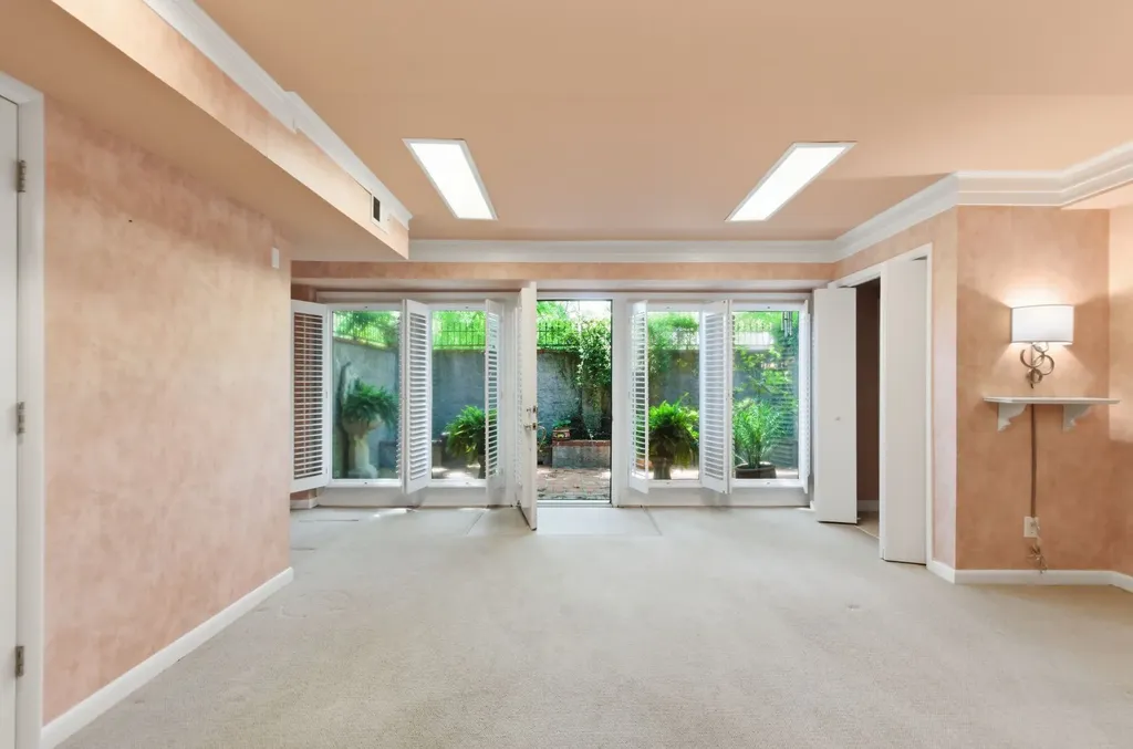 6002 Hickory Valley Road Nashville TN 37205