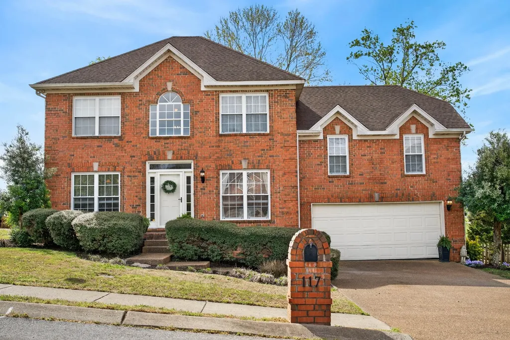 117 Huntington Place Hendersonville TN 37075