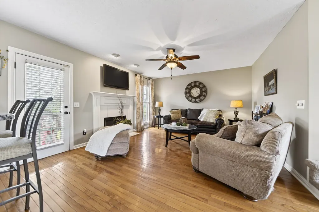 117 Huntington Place Hendersonville TN 37075