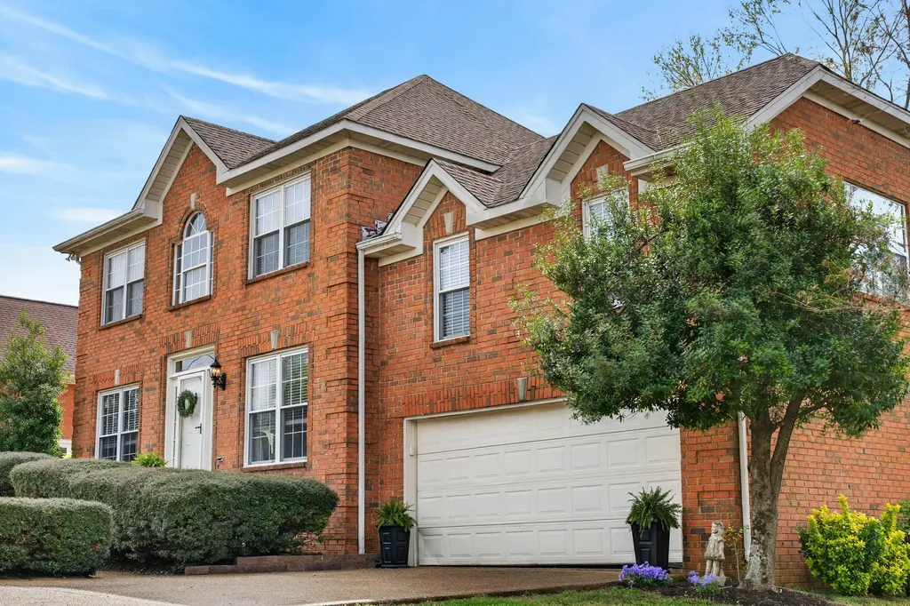 117 Huntington Place Hendersonville TN 37075