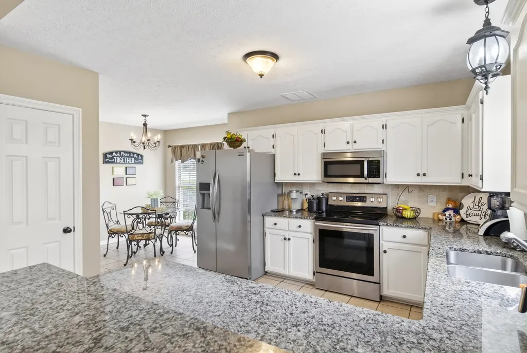 117 Huntington Place Hendersonville TN 37075