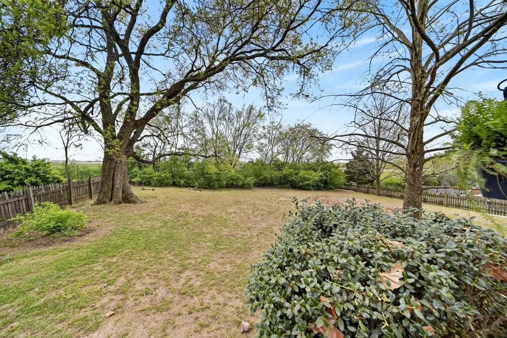 117 Huntington Place Hendersonville TN 37075