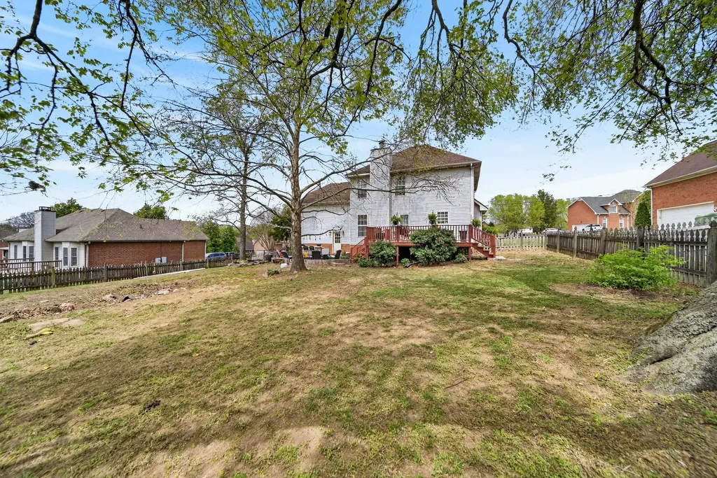 117 Huntington Place Hendersonville TN 37075