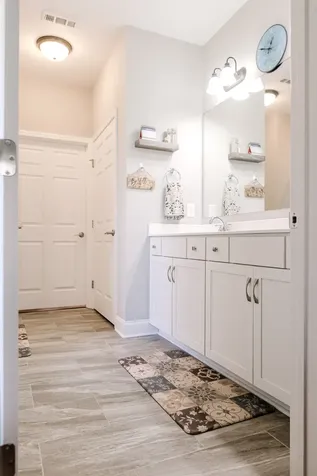 711 Canter Lane Hendersonville TN 37075