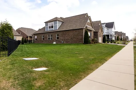 711 Canter Lane Hendersonville TN 37075