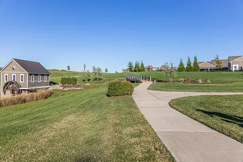 711 Canter Lane Hendersonville TN 37075