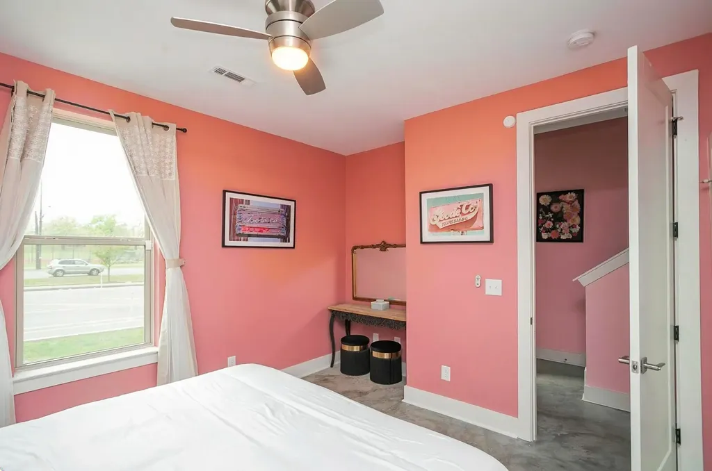 1008 28th Ave, N Nashville TN 37208