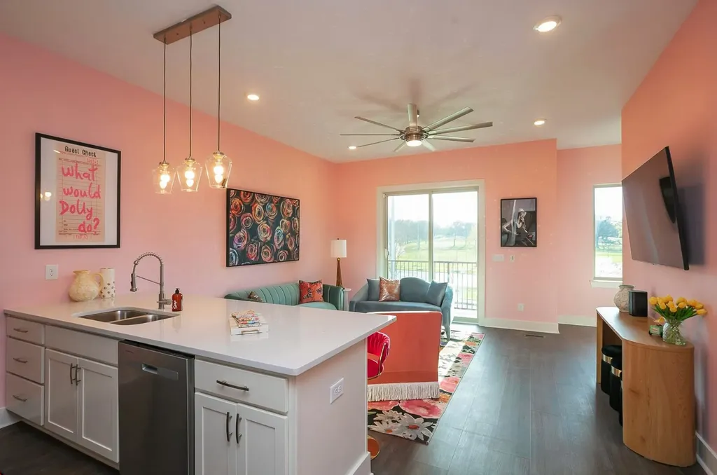 1008 28th Ave, N Nashville TN 37208