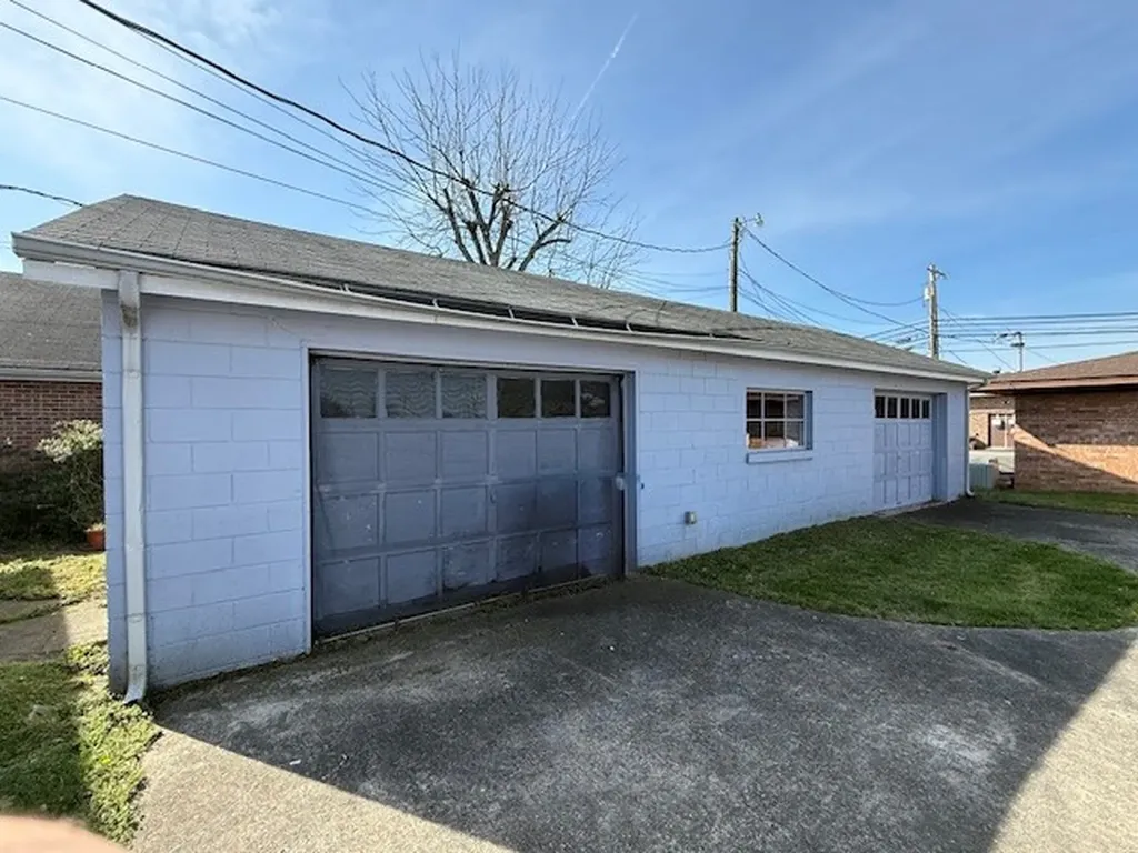 101 W Blackwell Street Tullahoma TN 37388