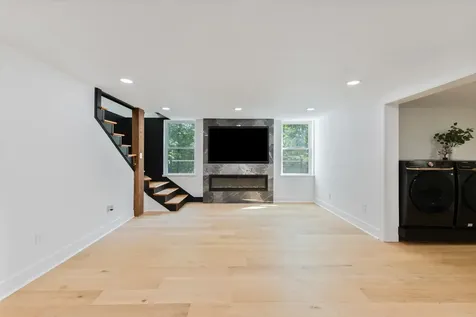 1012 Rodney Drive Nashville TN 37205