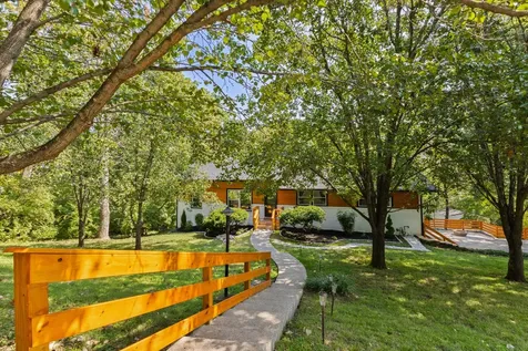 1012 Rodney Drive Nashville TN 37205