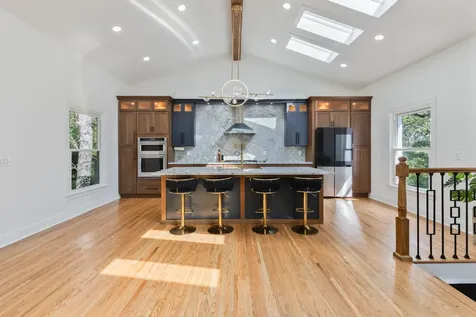1012 Rodney Drive Nashville TN 37205