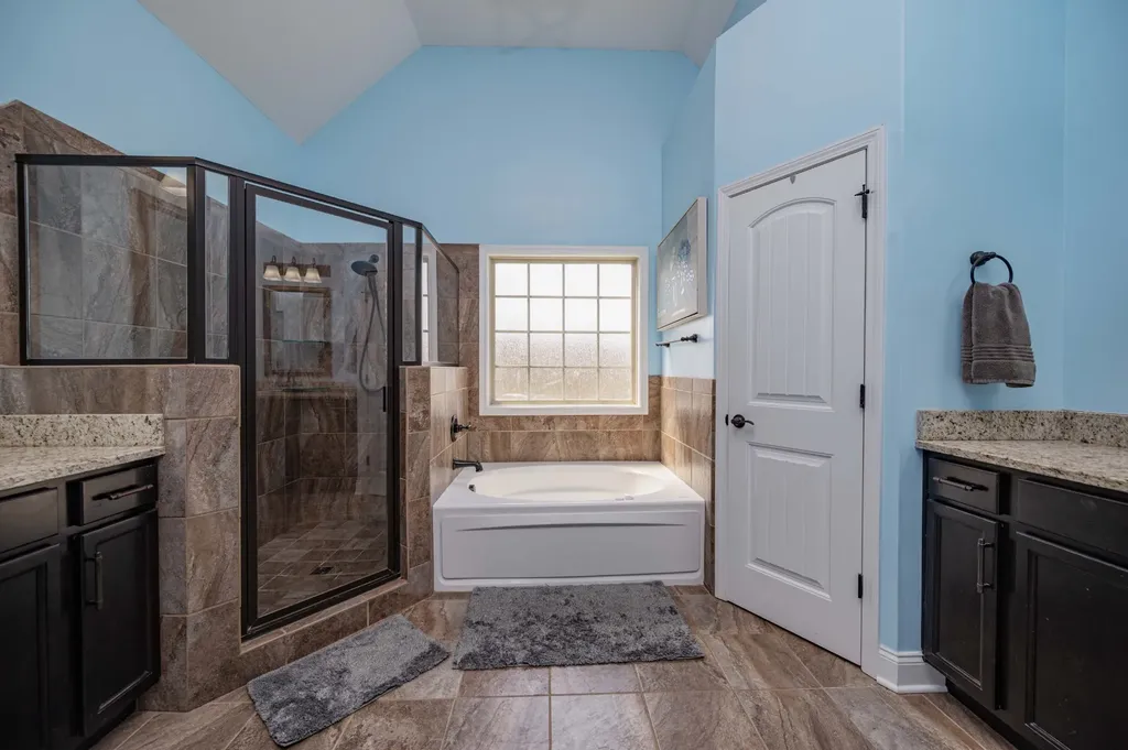 204 Bluebriar Trace Clarksville TN 37043