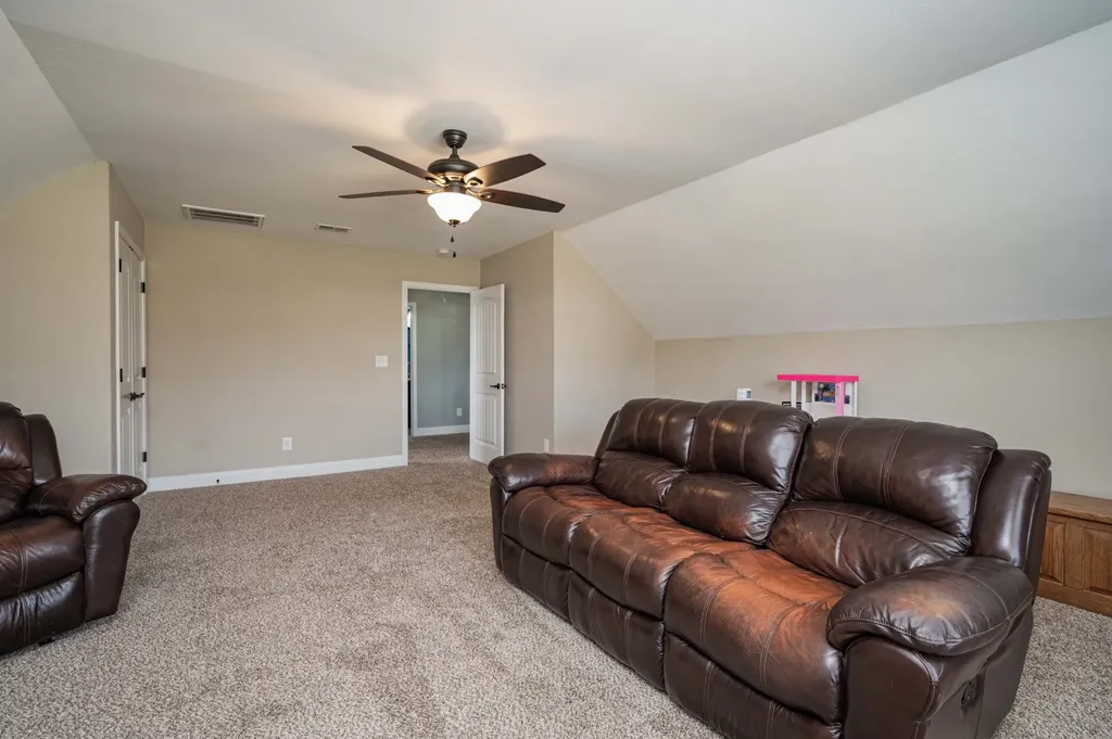 204 Bluebriar Trace Clarksville TN 37043
