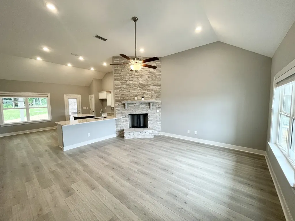 638 Spring Hill Drive Lot 9, E Smyrna TN 37167