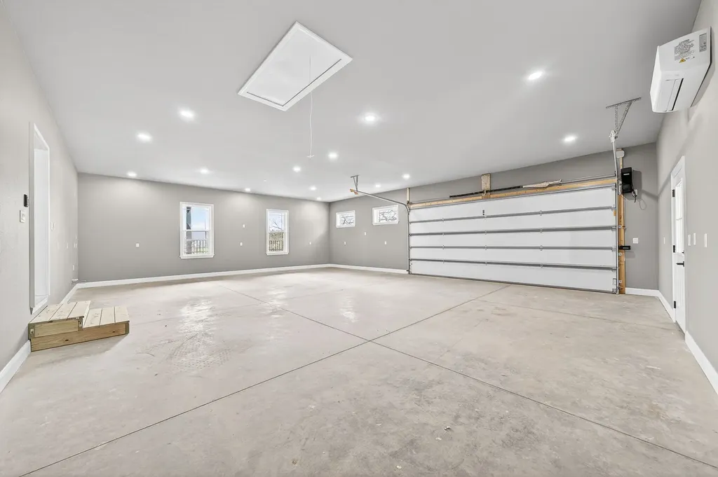 124 Virginia Avenue Livingston TN 38570