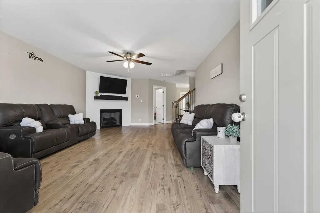 2361 Bridgeport Way Clarksville TN 37042