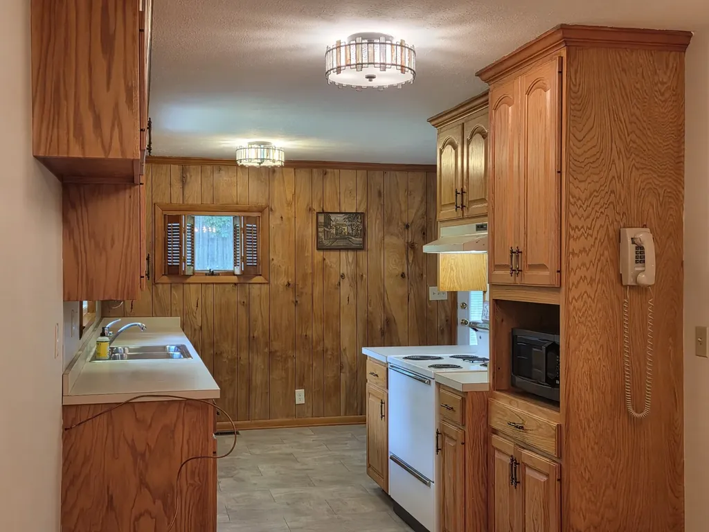 608 Burgundy Drive Madison TN 37115