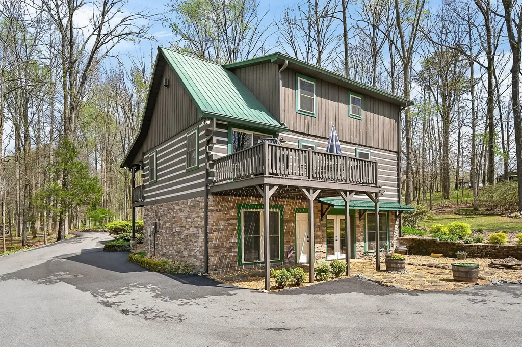 2599 Cummins Mill Road Cookeville TN 38501