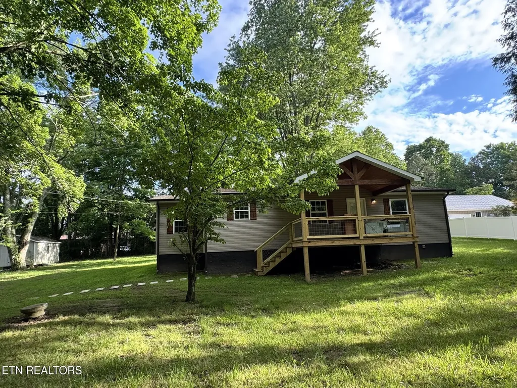 2506 Rugby Pike Jamestown TN 38556