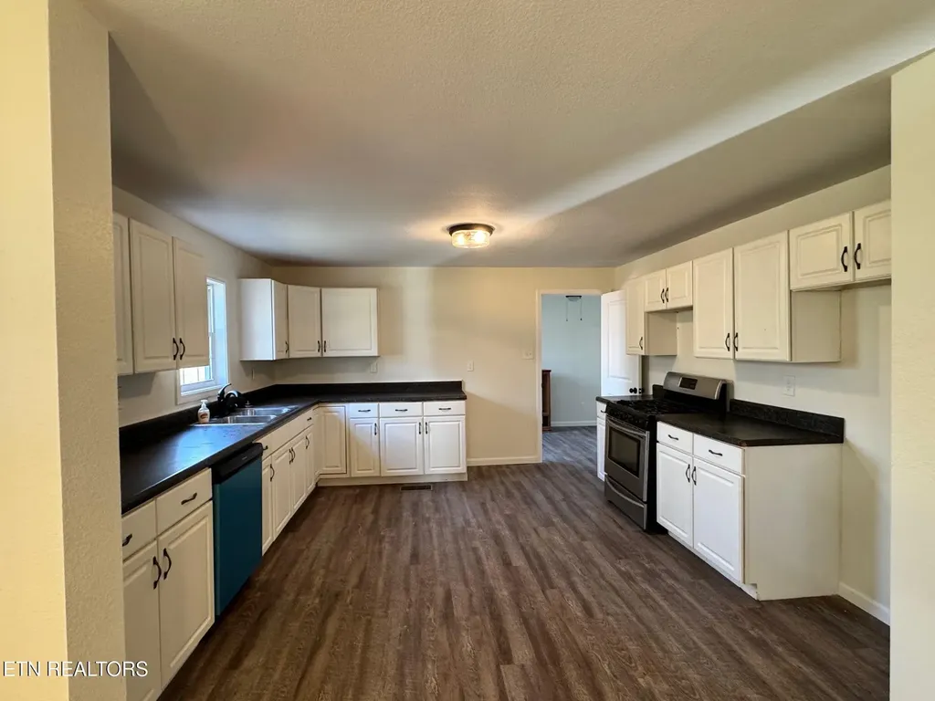 2506 Rugby Pike Jamestown TN 38556