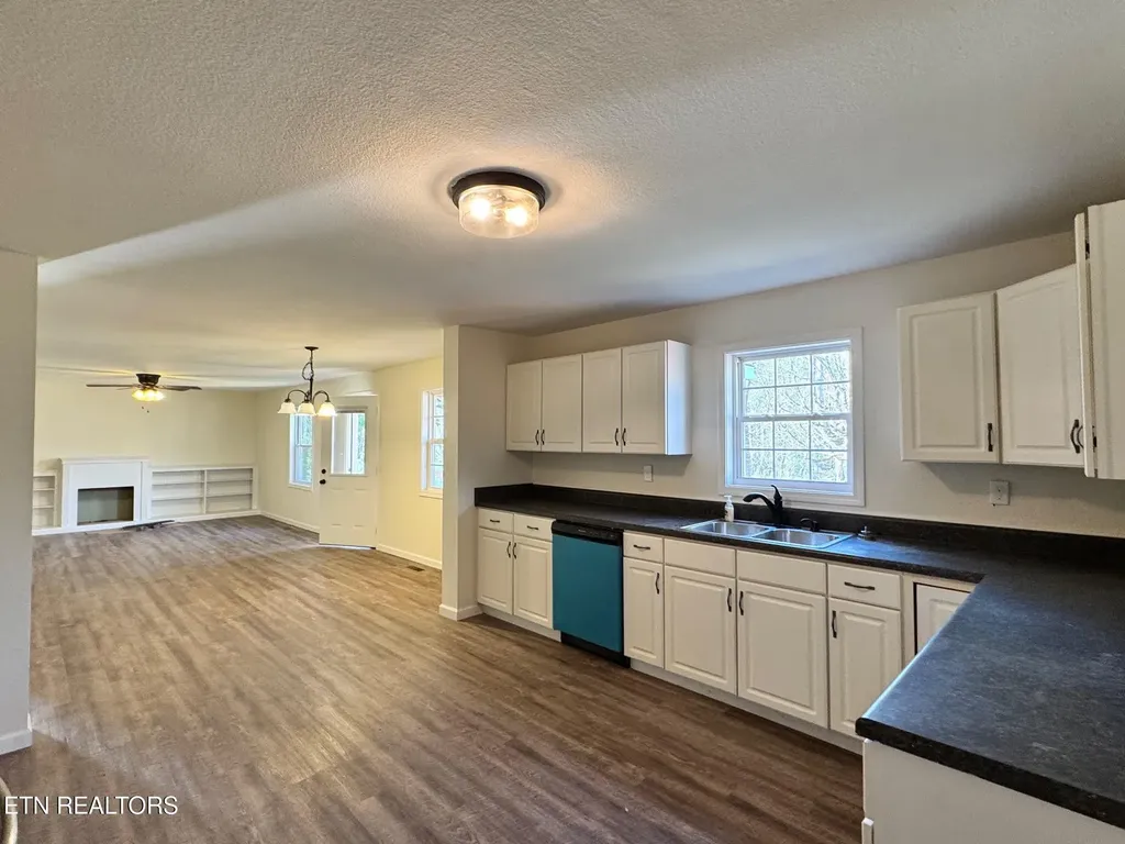 2506 Rugby Pike Jamestown TN 38556