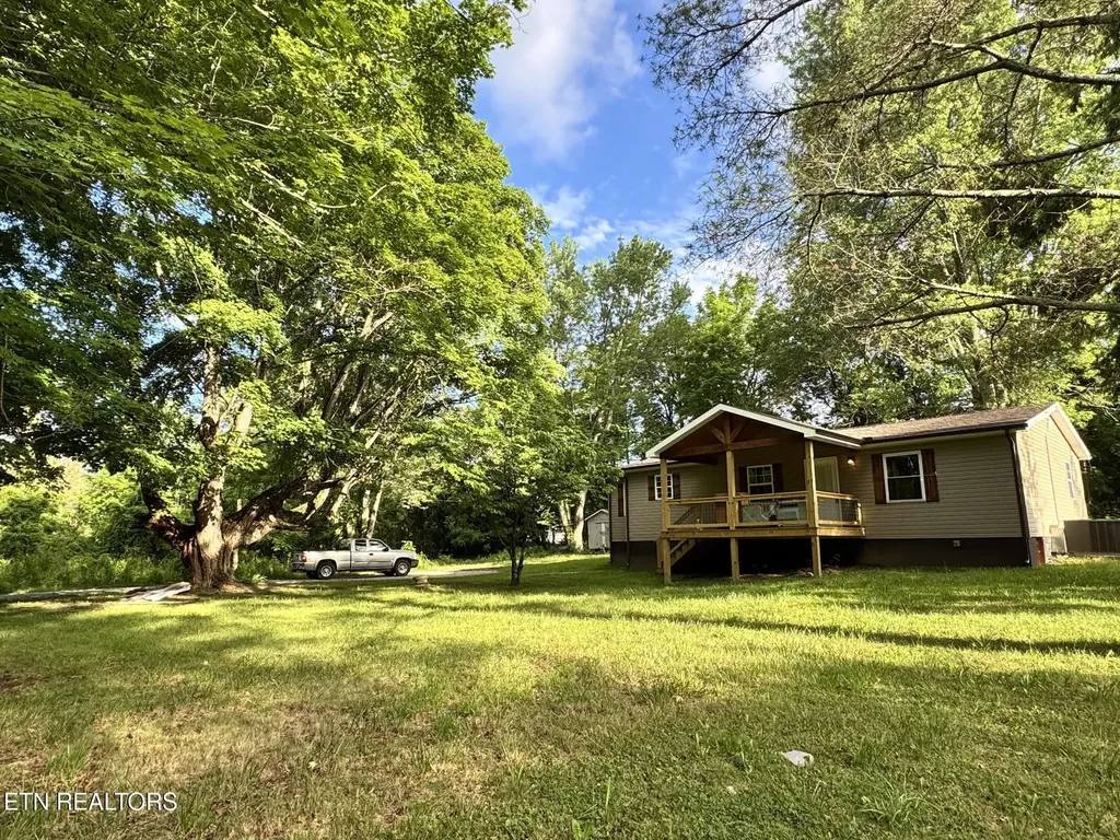 2506 Rugby Pike Jamestown TN 38556