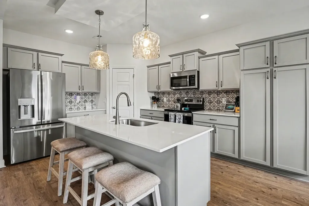 481 Herman Drive Clarksville TN 37042