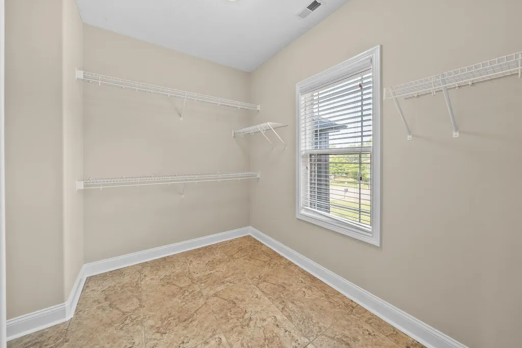 2200 Ellington Gait Drive Clarksville TN 37043