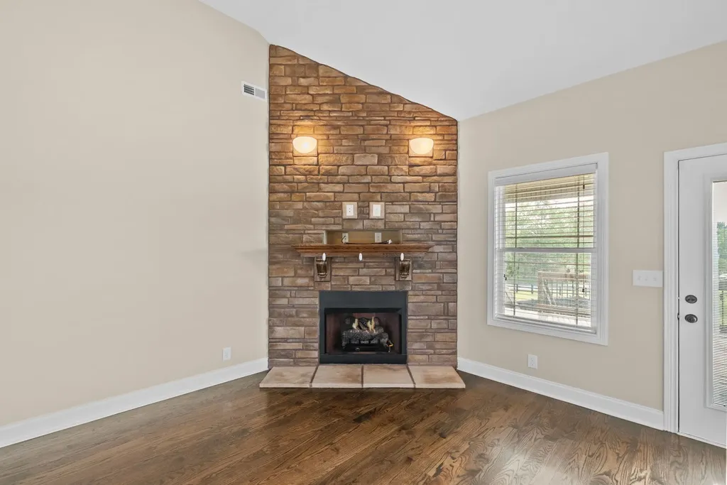 2200 Ellington Gait Drive Clarksville TN 37043
