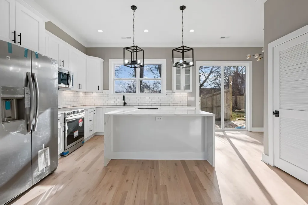 752B Croley Drive Nashville TN 37209