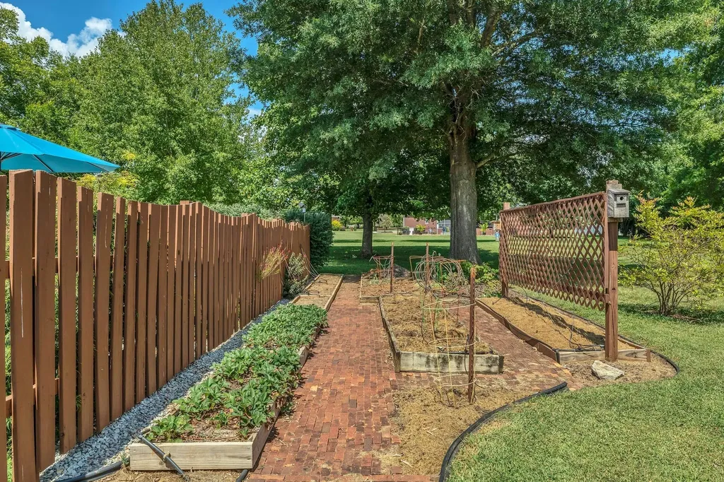 1035 Franklin Heights Drive Winchester TN 37398