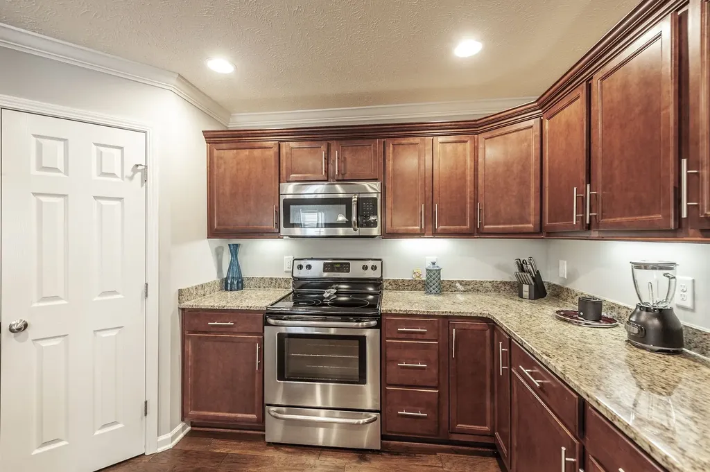 395 Devon Chase Hill Gallatin TN 37066