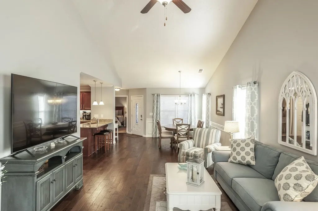 395 Devon Chase Hill Gallatin TN 37066