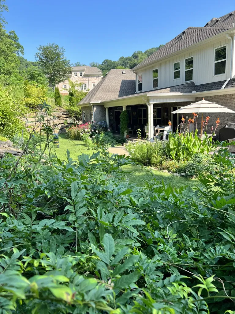 782 Saussy Place Nashville TN 37205