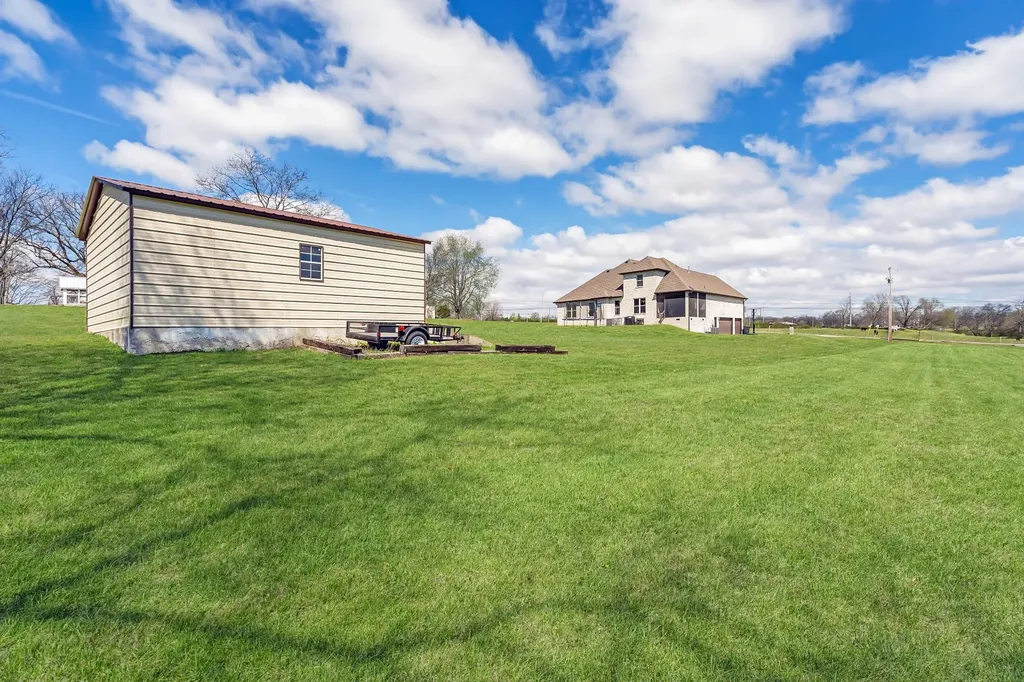 94 Branham Mill Road Gallatin TN 37066