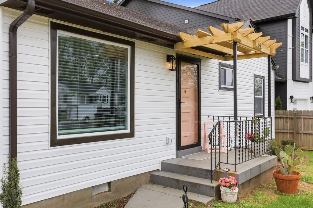 64 Creighton Avenue Nashville TN 37206