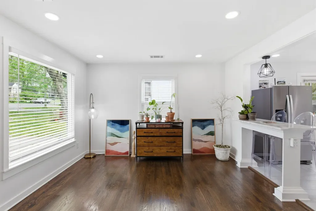 64 Creighton Avenue Nashville TN 37206