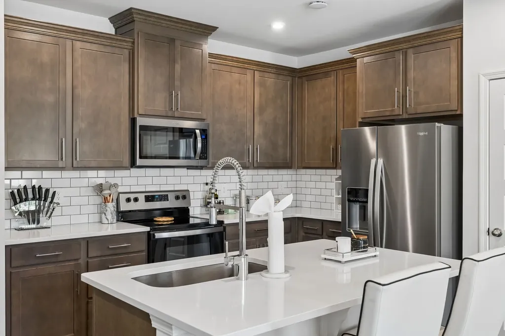 5088 Dayflower Drive Hermitage TN 37076