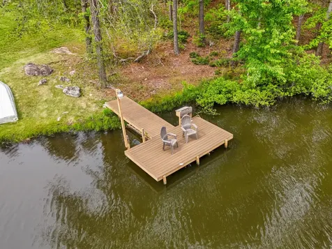374 Eagle Lake Road Coalmont TN 37313
